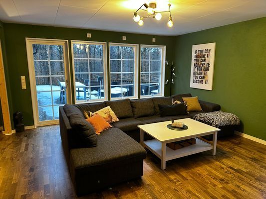 Stor och vacker villa i skogen - Bild 31