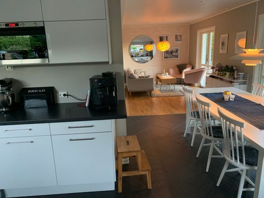 Stor villa i Bohuslän - trädgård & nära salta bad! - Bild 6