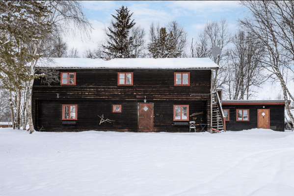 Rymlig 4:a med 2 badrum i Ljusnedal, nära Funäsdal