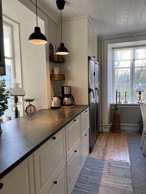 Nyrenoverat kalkstenshus i Lummelunda - Bild 6