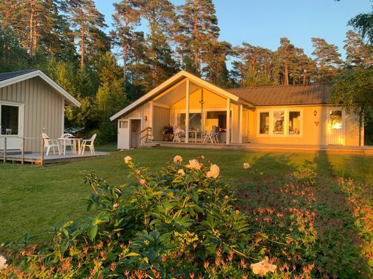 Stuga(or) havsnära Grebbestad Fjällbacka