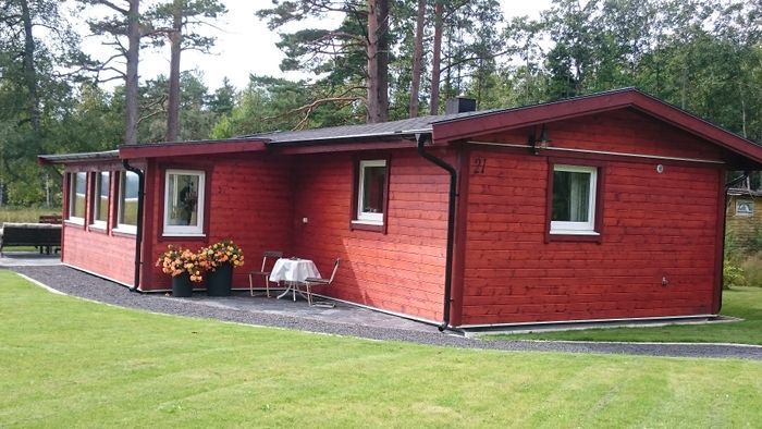 Mysig sommarstuga med sjötomt - Bild 3