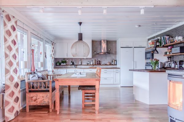 Villa i skärgårdsmiljö - Bild 6