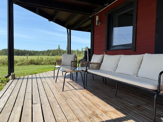 En nyrenoverad stuga nära havet - Bild 12