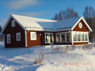 FUNÄSDALEN - Ljust och fräscht hus, 10 bäddar.