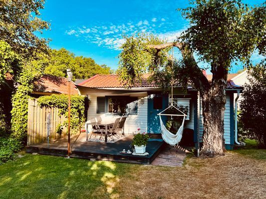 Mysig stuga i Färjestaden 6 000:-/vecka