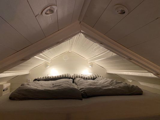 Hus vid sjön i Hoting - Bild 8