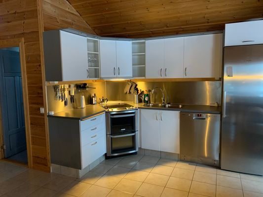 Timmerstuga i Borgafjäll med vedbastu & kamin. - Bild 8