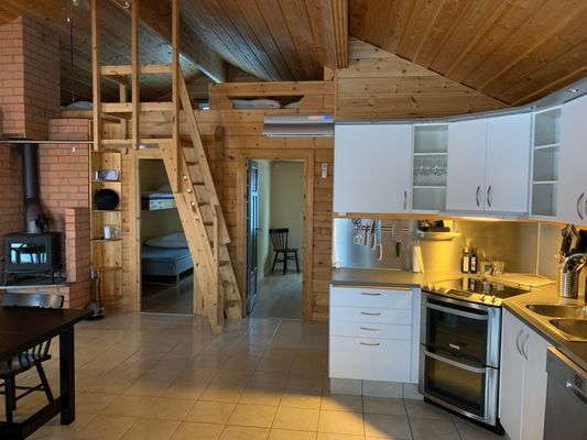 Timmerstuga i Borgafjäll med vedbastu & kamin. - Bild 9