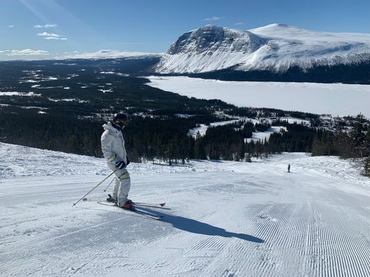 Timmerstuga i Borgafjäll med vedbastu & kamin. - Bild 32
