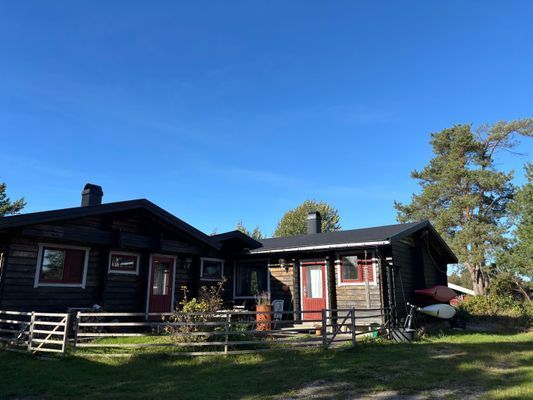 Mysig stuga med 2 kajaker - Bild 18