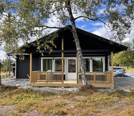 Mysig stuga med fjällglimt - Bild 15