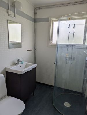 Lägenhet i tvåfamiljshus i Berga - Bild 9