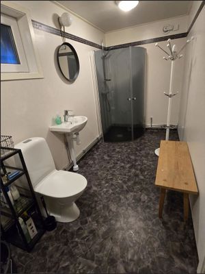 Mysig sommarstuga med sjötomt - Bild 20