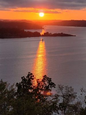 Ägnöfjärden Ingarö. Idylliskt läge, sjöutsikt - Bild 33