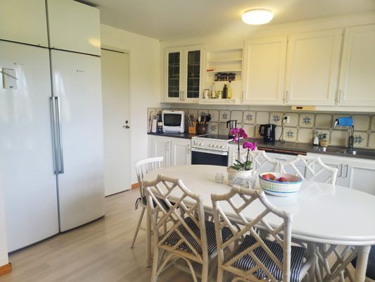 Vackert radhus i bästa läget i Båstad