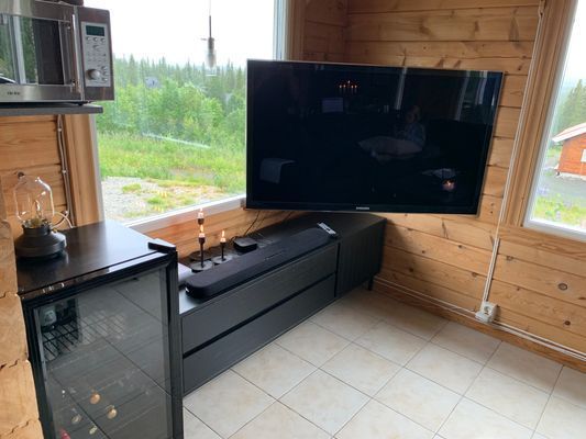 Timmerstuga i Borgafjäll med vedbastu & kamin. - Bild 10