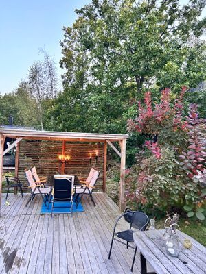 Strandnära stuga i naturskön miljö - Bild 13