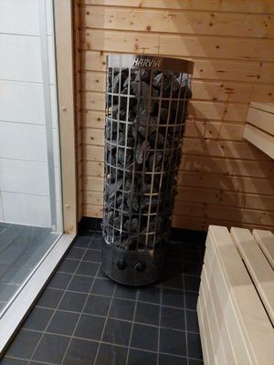 Modern stuga i borgafjäll med bastu - Bild 5