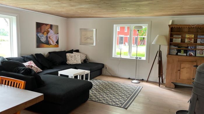 Mysig stuga i byn Löa i Bergslagen - Bild 5