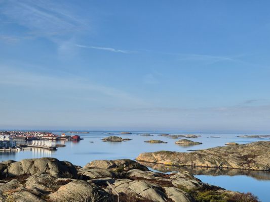 Härligt hus och trägård på västra Tjörn
